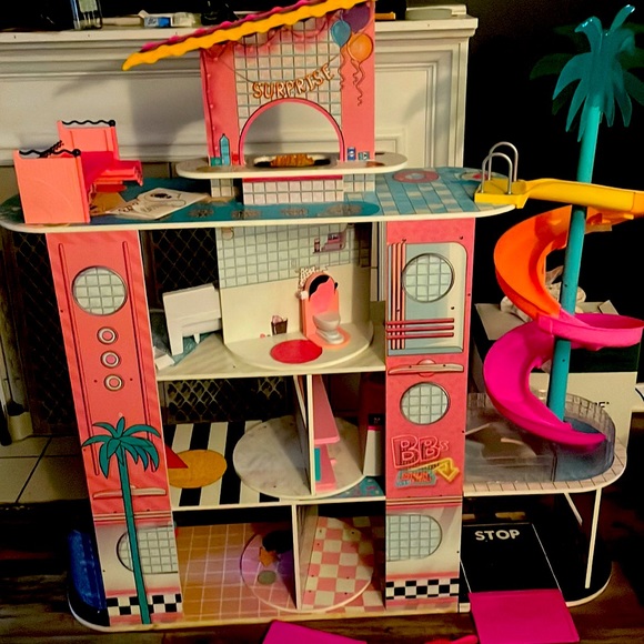 Lol Surprise House Lol Doll House Used LOL Surprise Fashion Show